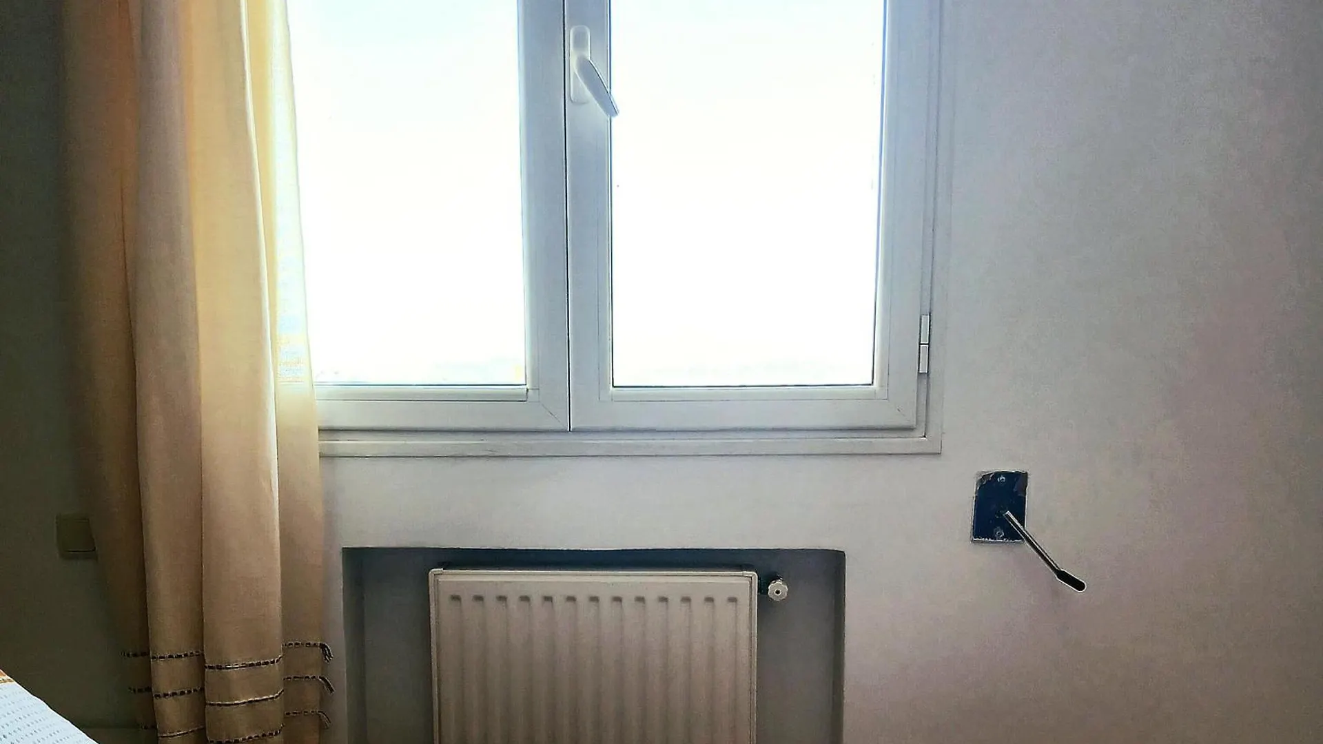 Apartment Studio Tres Haut Standing Avec Vue Degagee Tunis